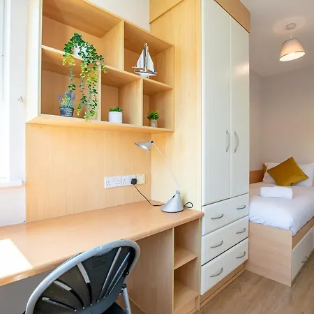 Superb 4 Bedroom In Apartment Limerick Junction